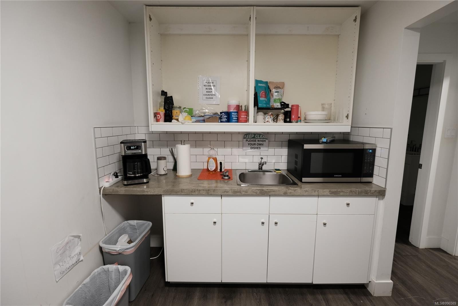 123 Nicol St, Nanaimo, BC