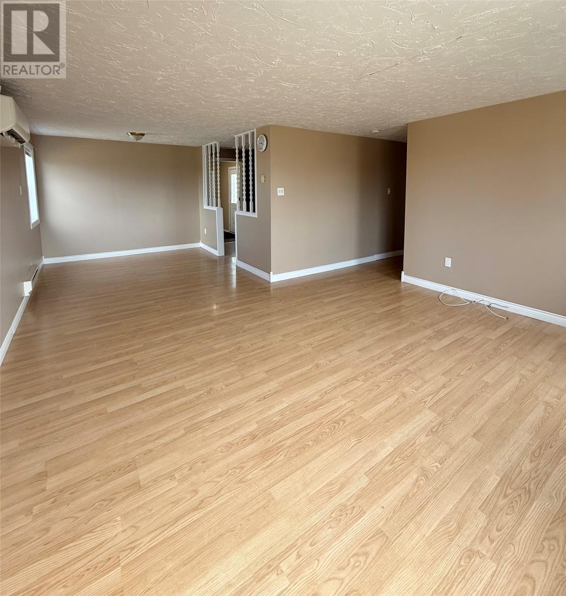 31 Forest Drive, Lethbridge, NL - Indoor Photo Showing Other Room