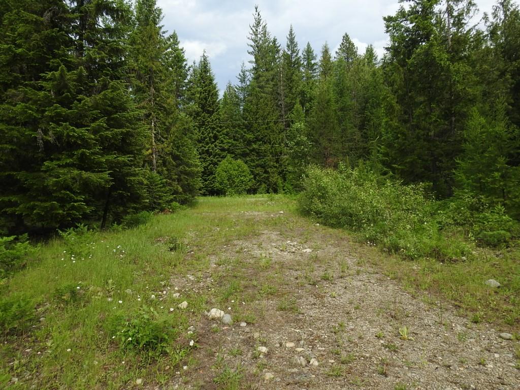 9700 6 Highway, Edgewood, BC