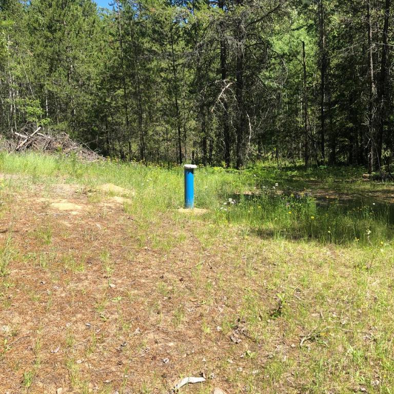 8045 95 Highway, Kingsgate, BC