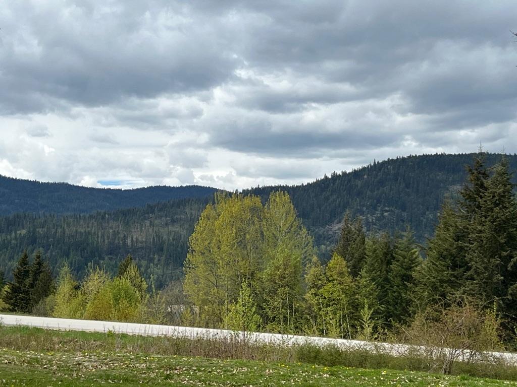 Lot H Oak Street, Fauquier, BC