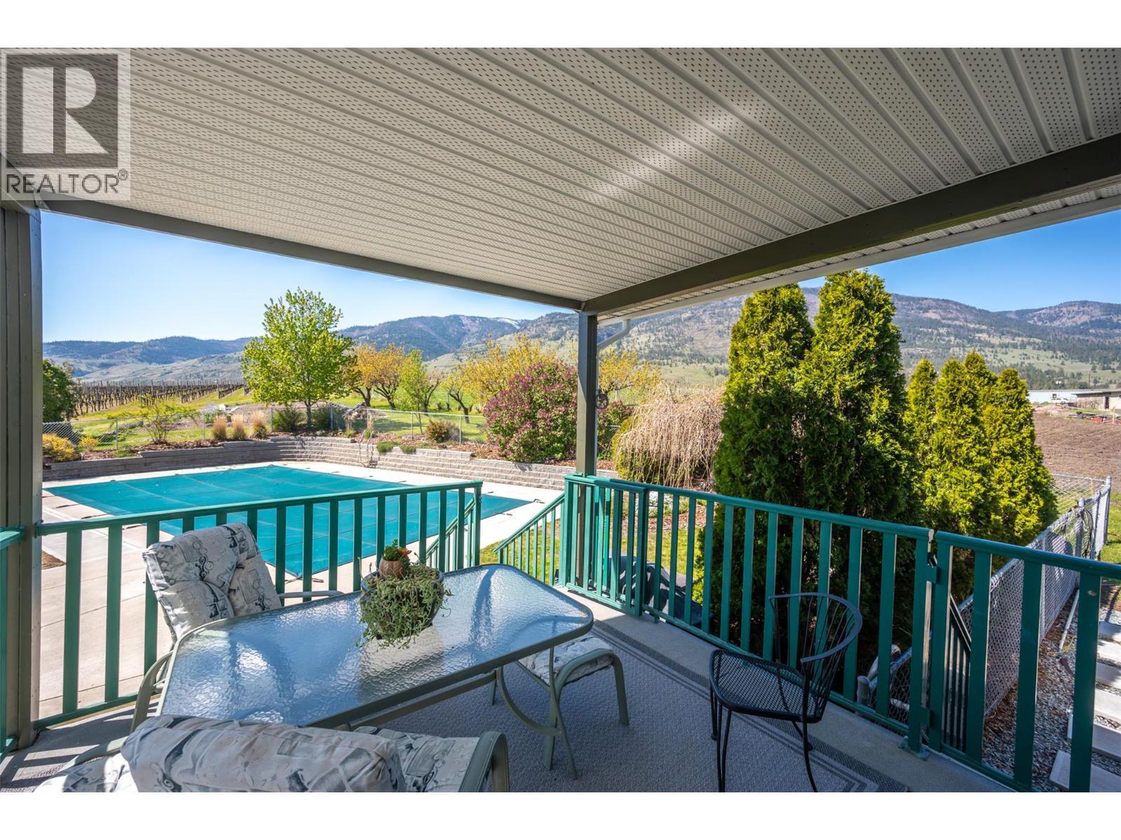 445 5 Road, Oliver, BC - Outdoor With In Ground Pool With Exterior