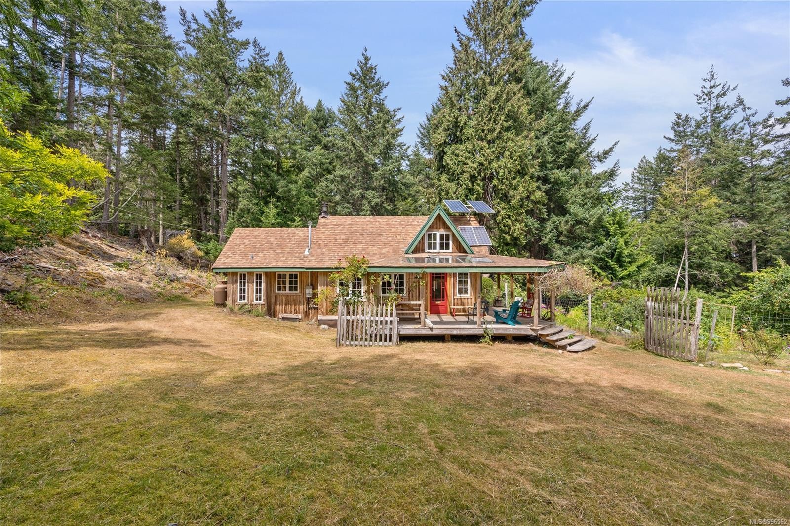10 Windham Rd, Lasqueti Island, BC