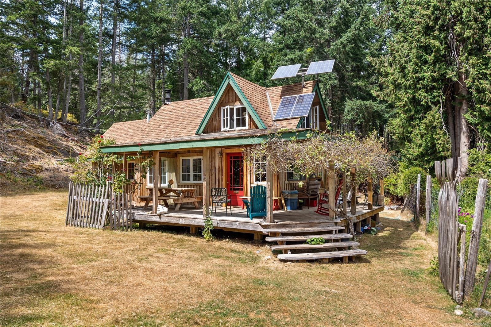 10 Windham Rd, Lasqueti Island, BC