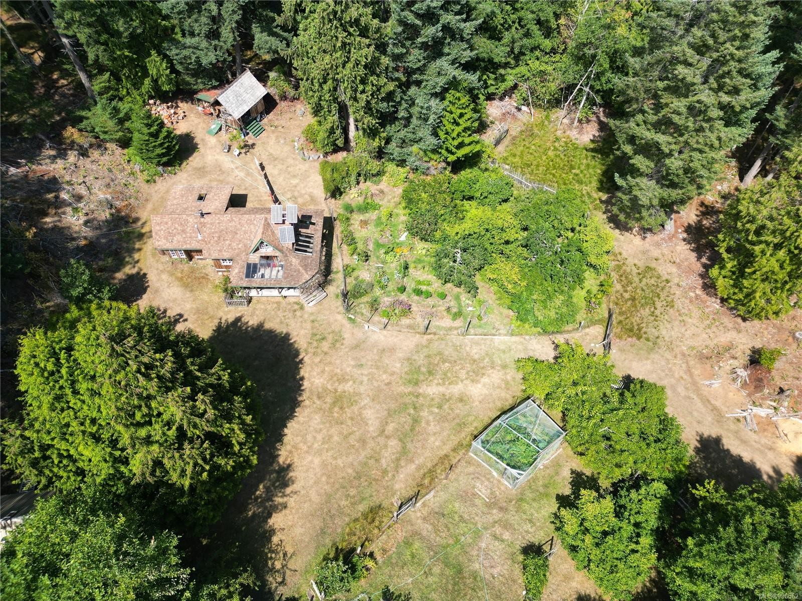 10 Windham Rd, Lasqueti Island, BC