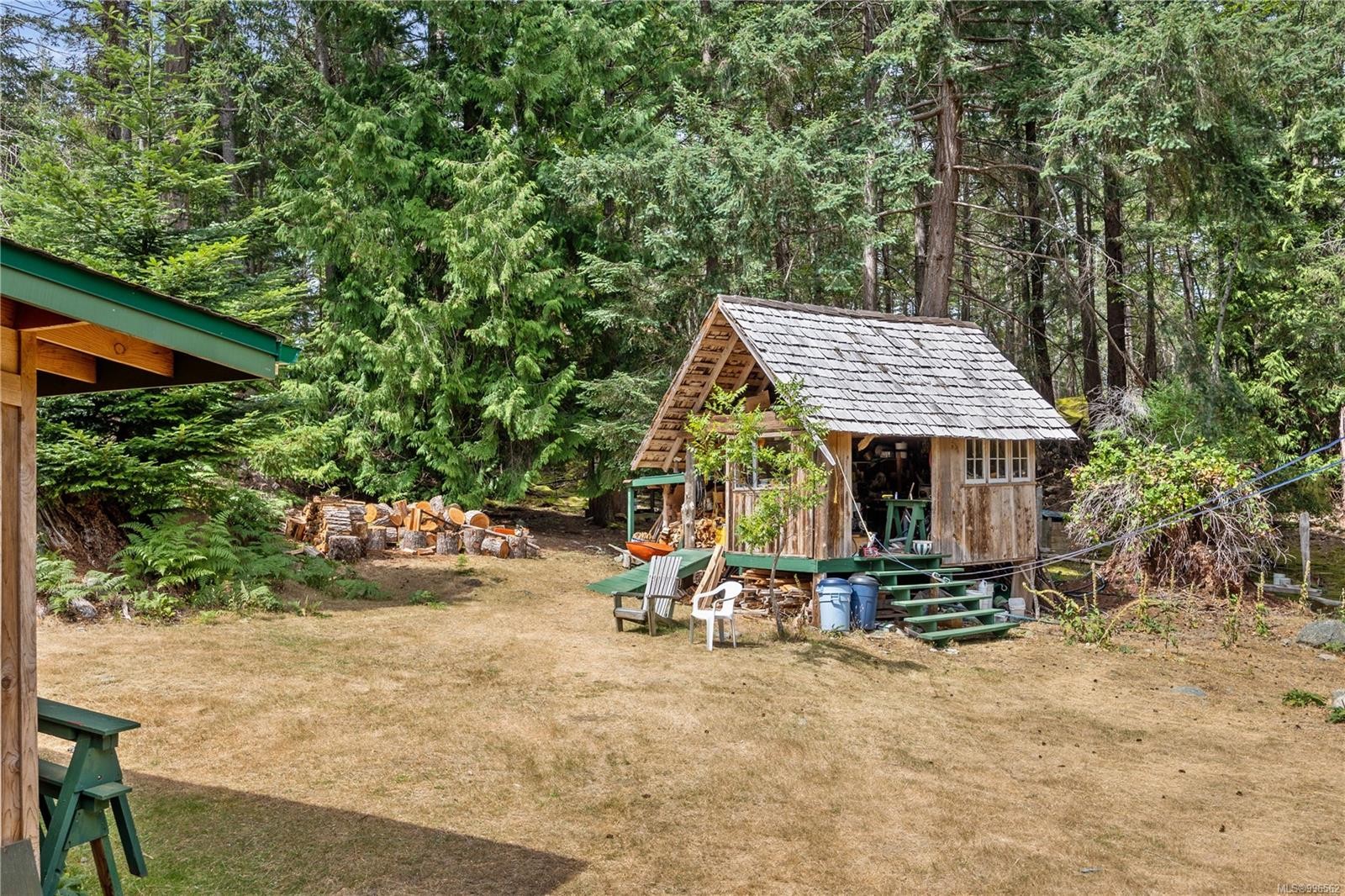 10 Windham Rd, Lasqueti Island, BC