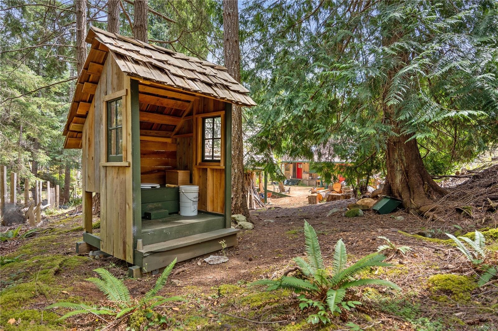 10 Windham Rd, Lasqueti Island, BC