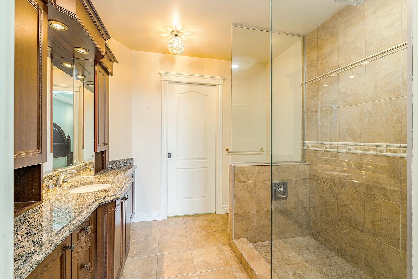 Bathroom - 410-2085 Place Du Club-Memphré, Magog, QC - Indoor Photo Showing Bathroom