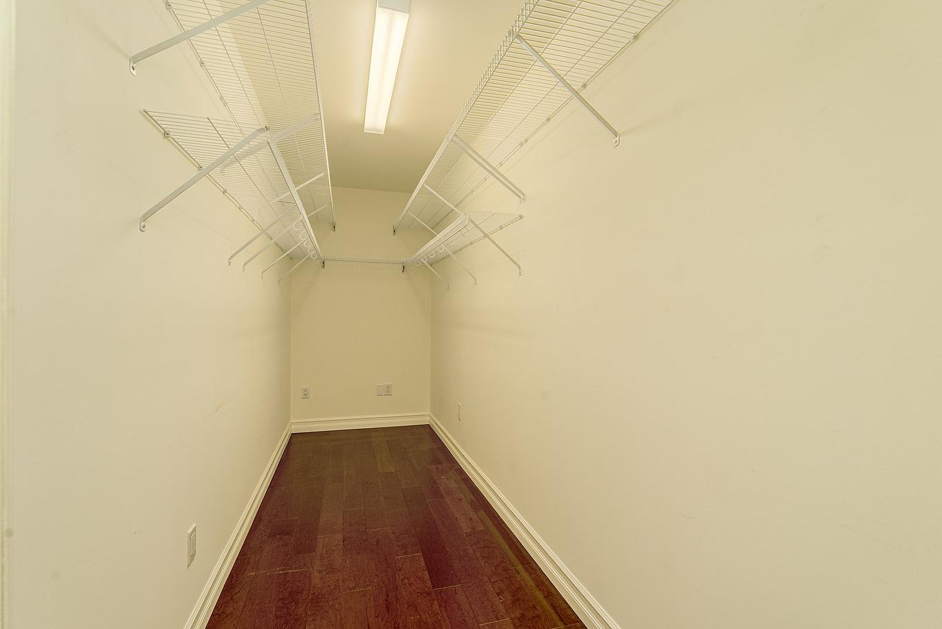 Storage - 410-2085 Place Du Club-Memphré, Magog, QC - Indoor