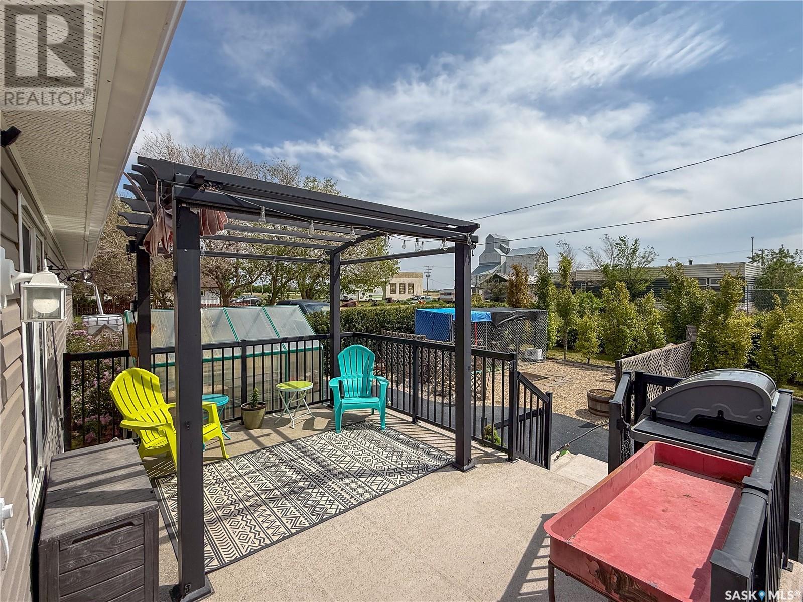 306 2Nd Avenue W, Climax, SK