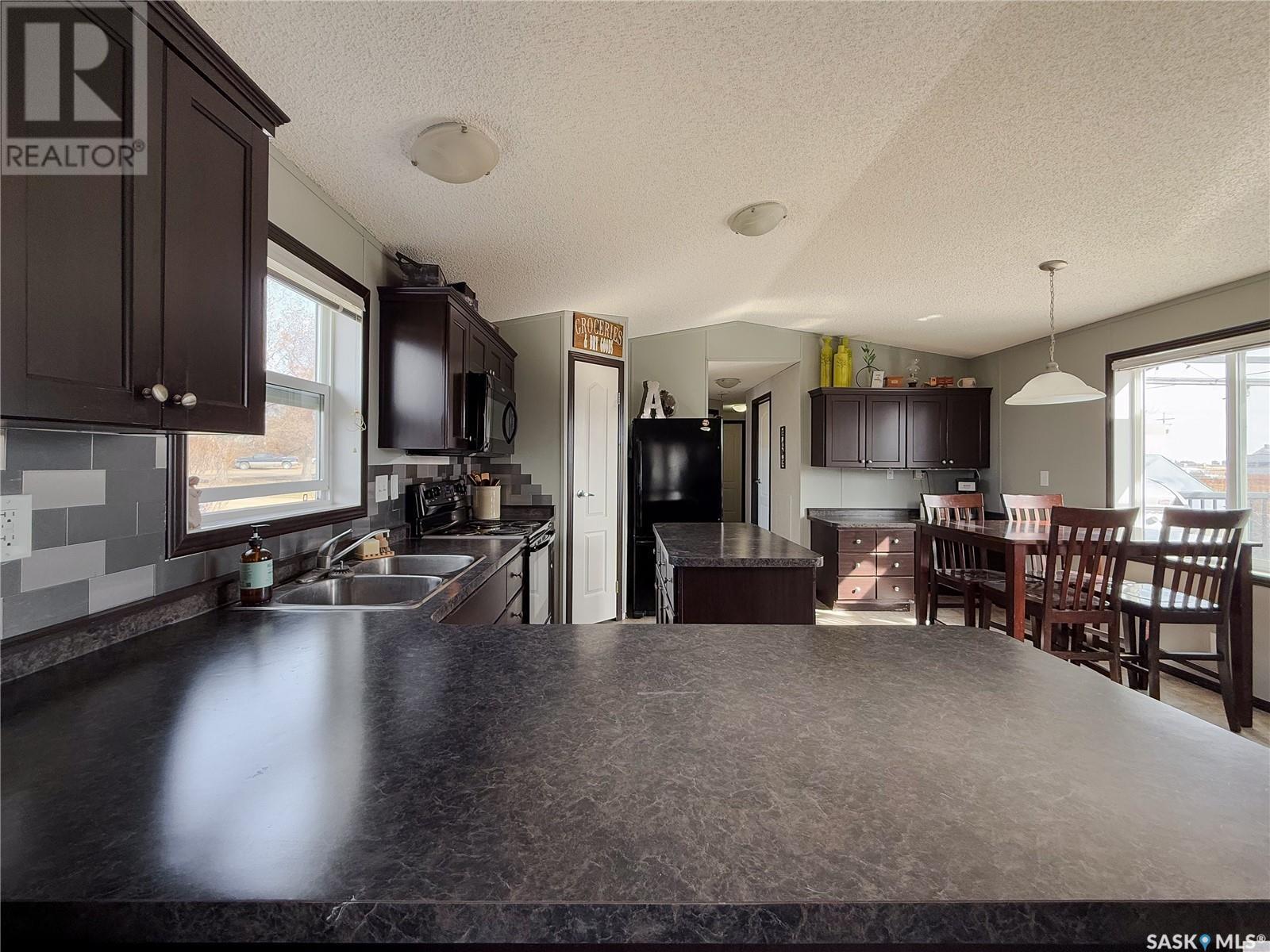 306 2Nd Avenue W, Climax, SK