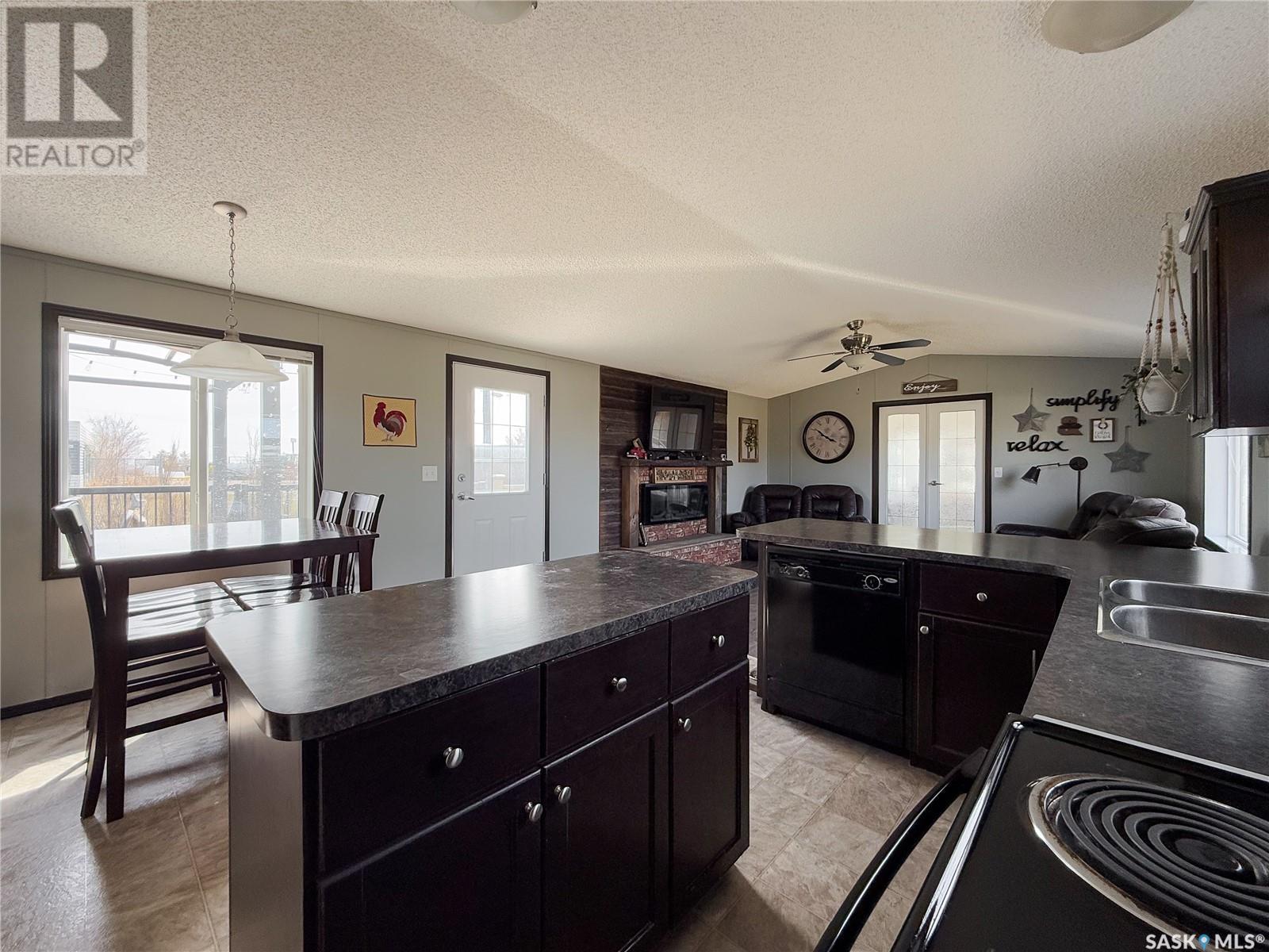 306 2Nd Avenue W, Climax, SK