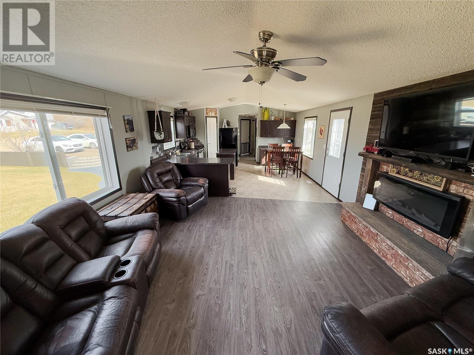 306 2Nd Avenue W, Climax, SK