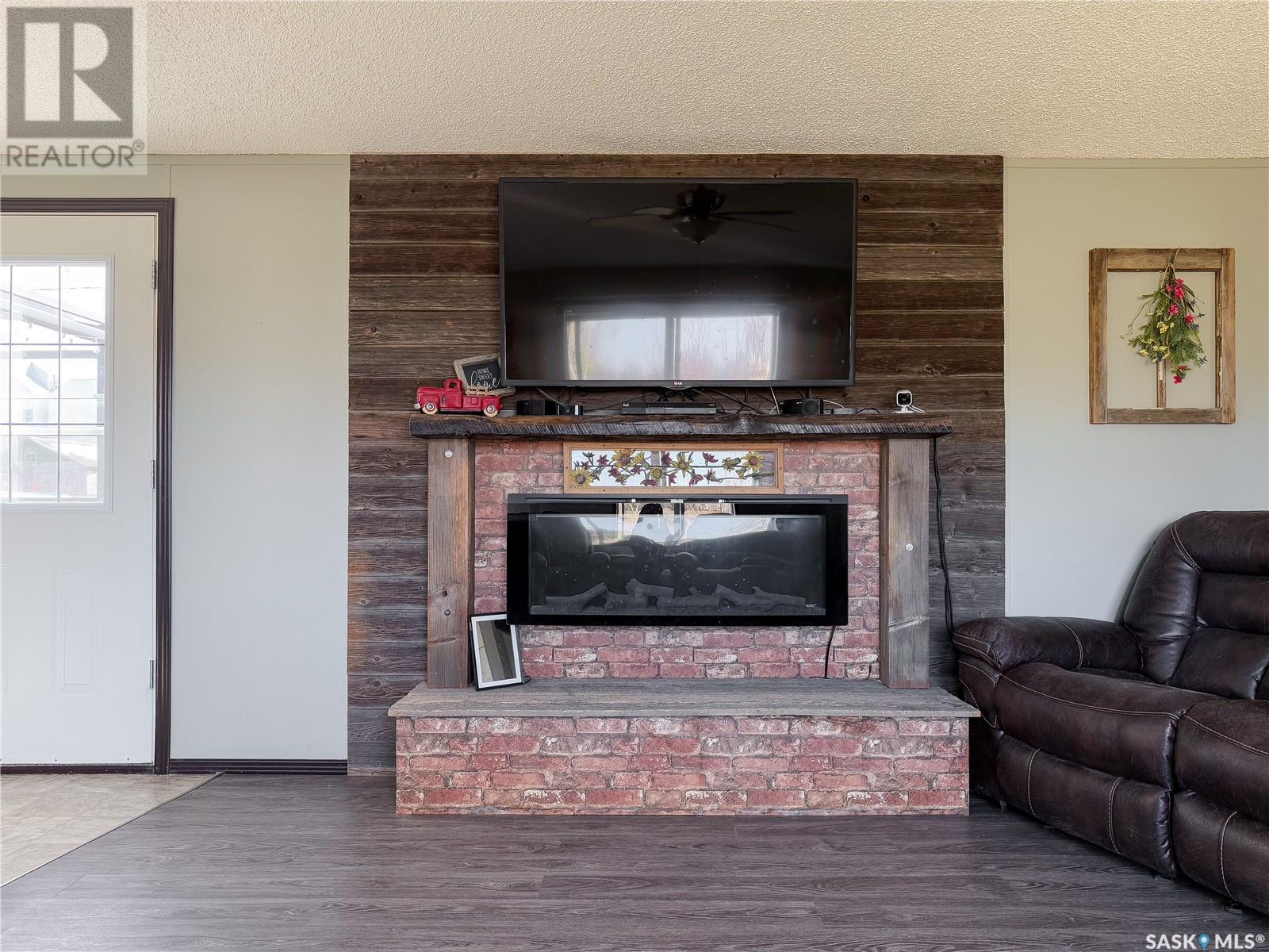 306 2Nd Avenue W, Climax, SK