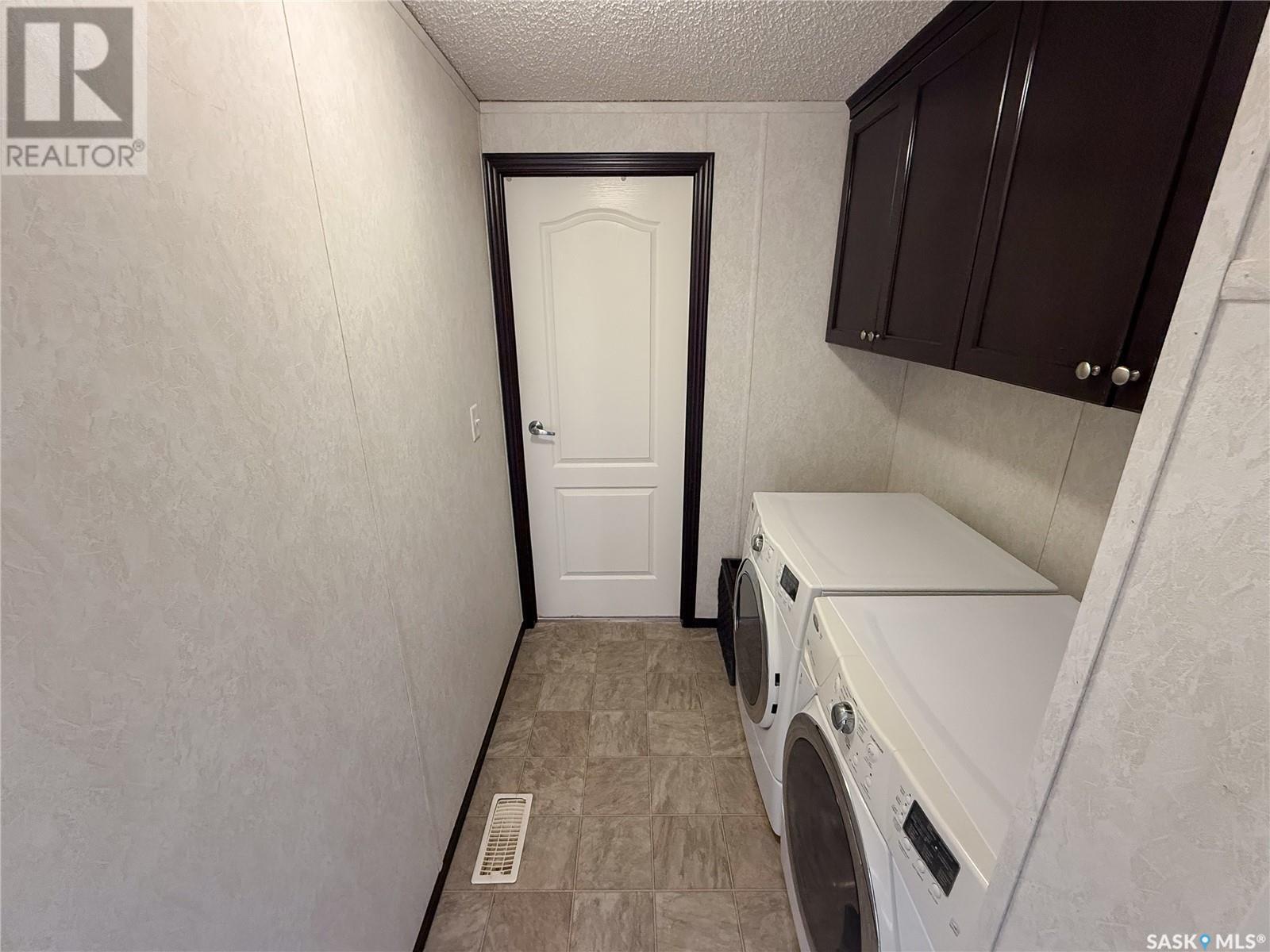 306 2Nd Avenue W, Climax, SK