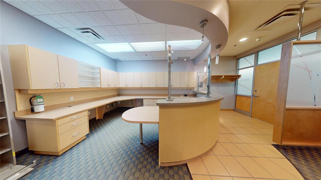 D2 800 Rosser Avenue, Brandon, MB