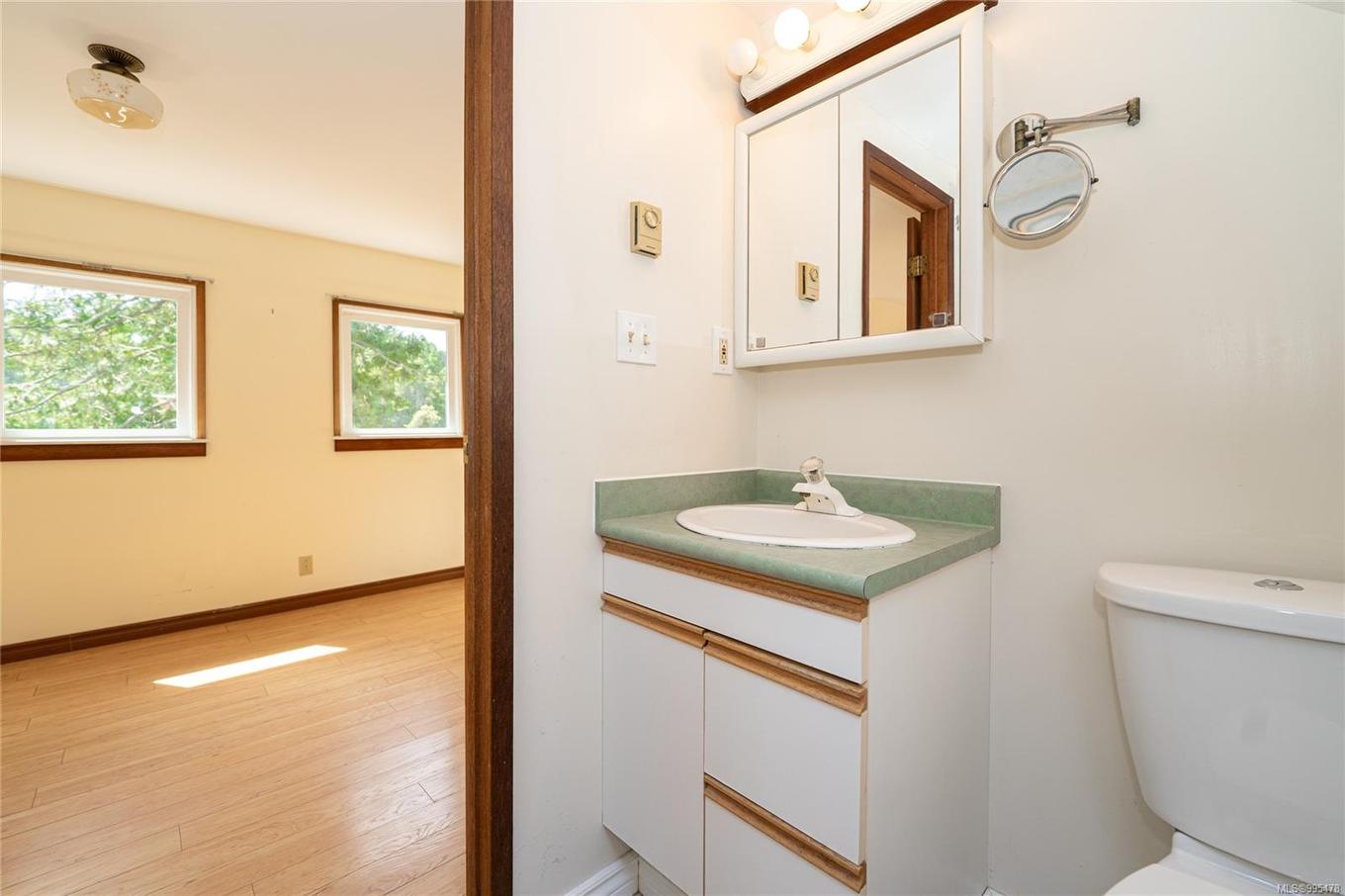 79 Brown Rd, Thetis Island, BC