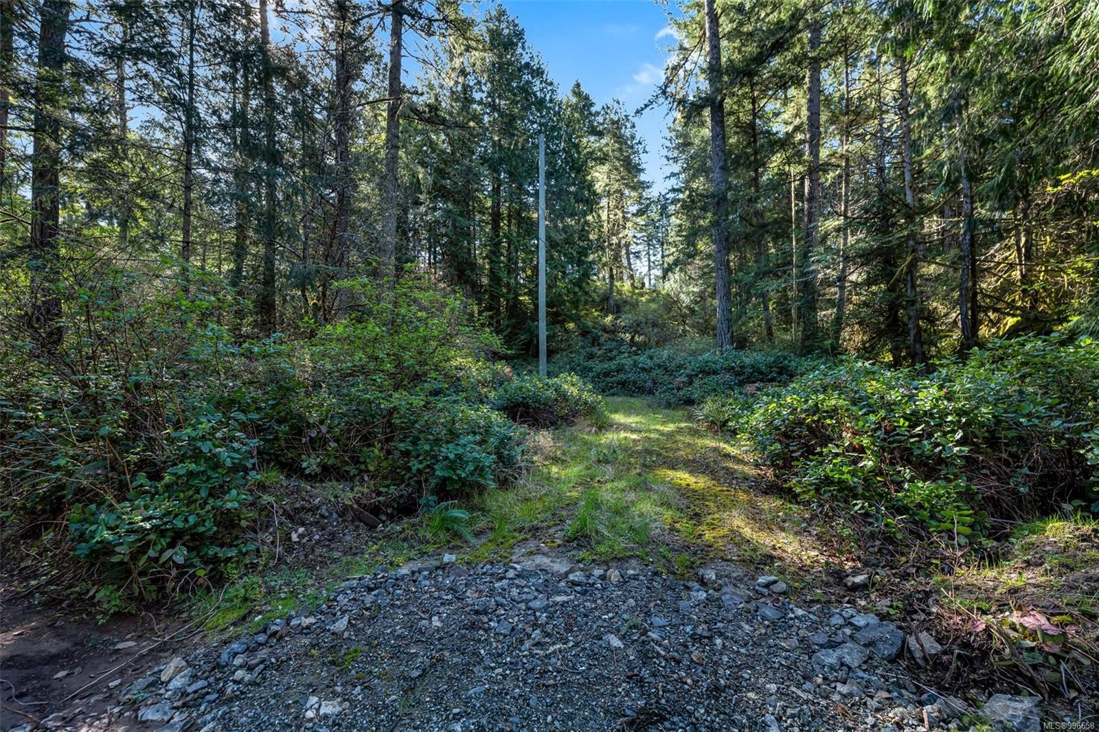 998 Gillespie Rd, Sooke, BC