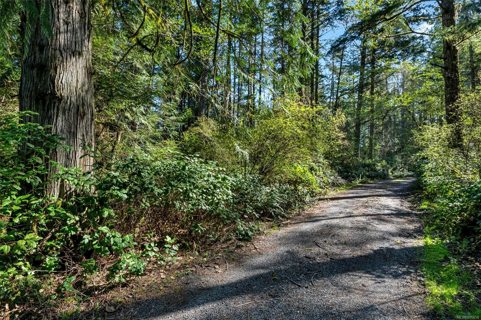 998 Gillespie Rd, Sooke, BC