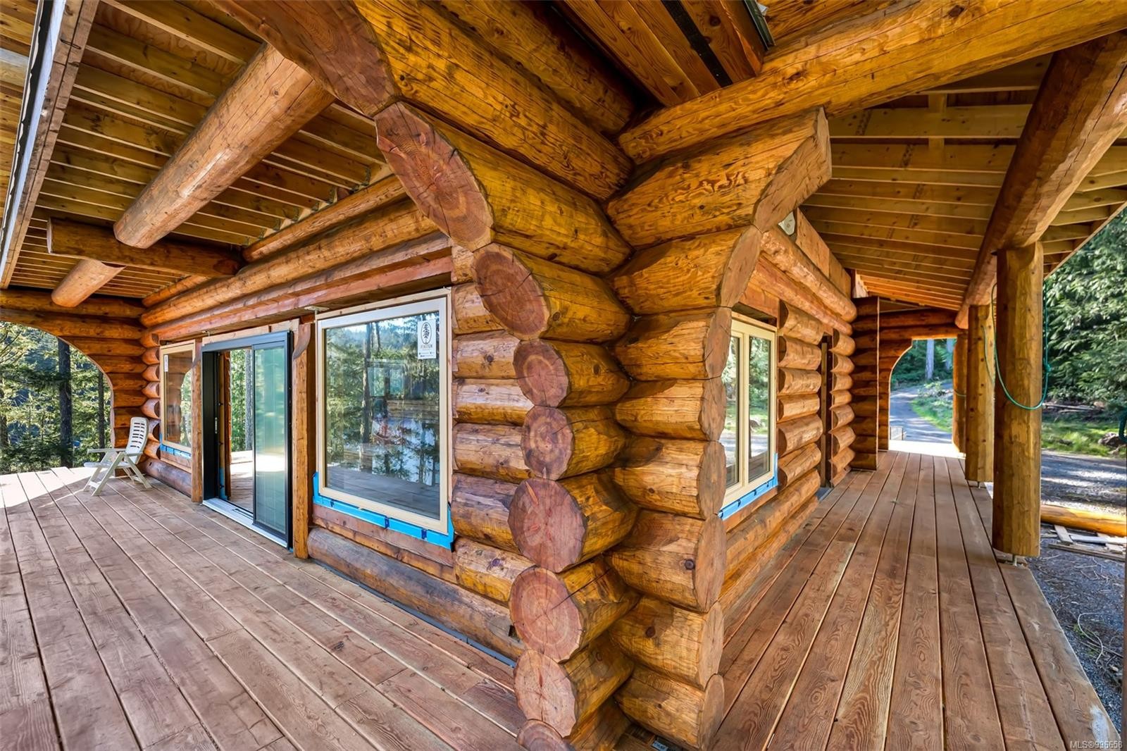 998 Gillespie Rd, Sooke, BC