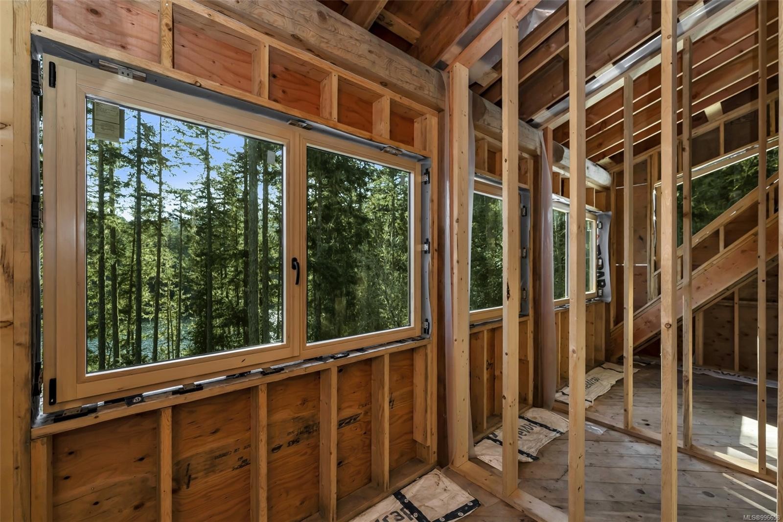 998 Gillespie Rd, Sooke, BC