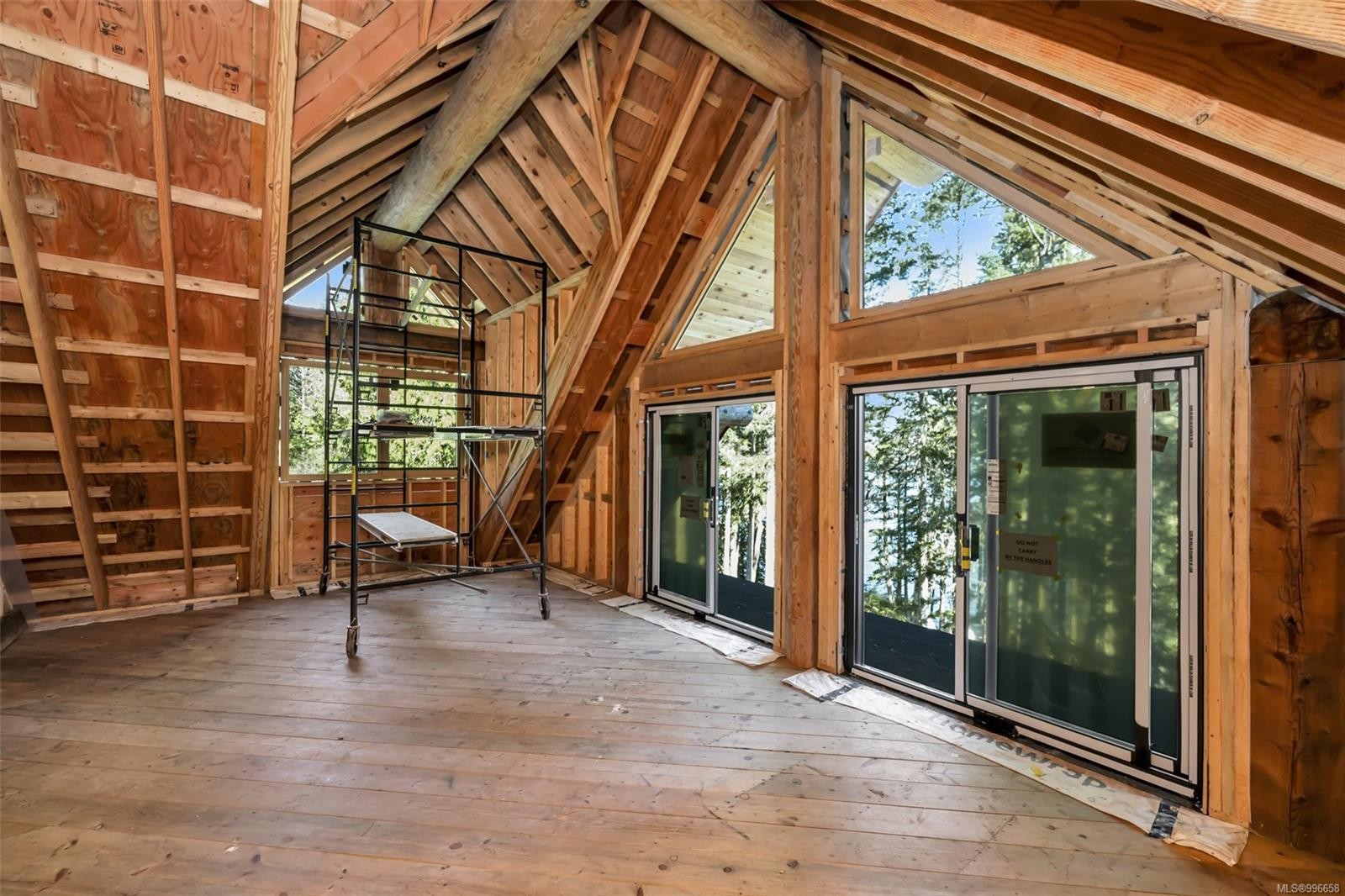 998 Gillespie Rd, Sooke, BC