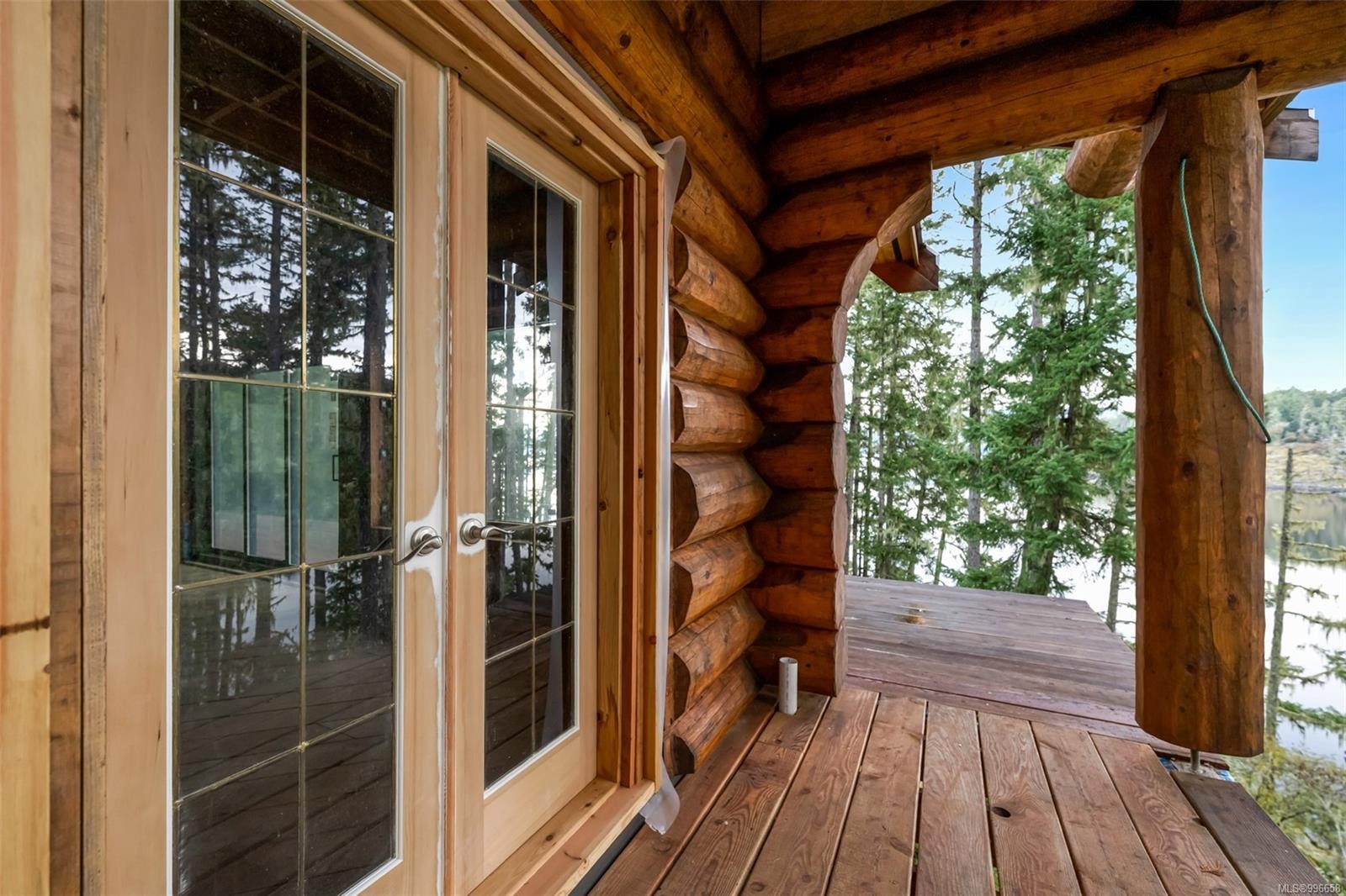 998 Gillespie Rd, Sooke, BC