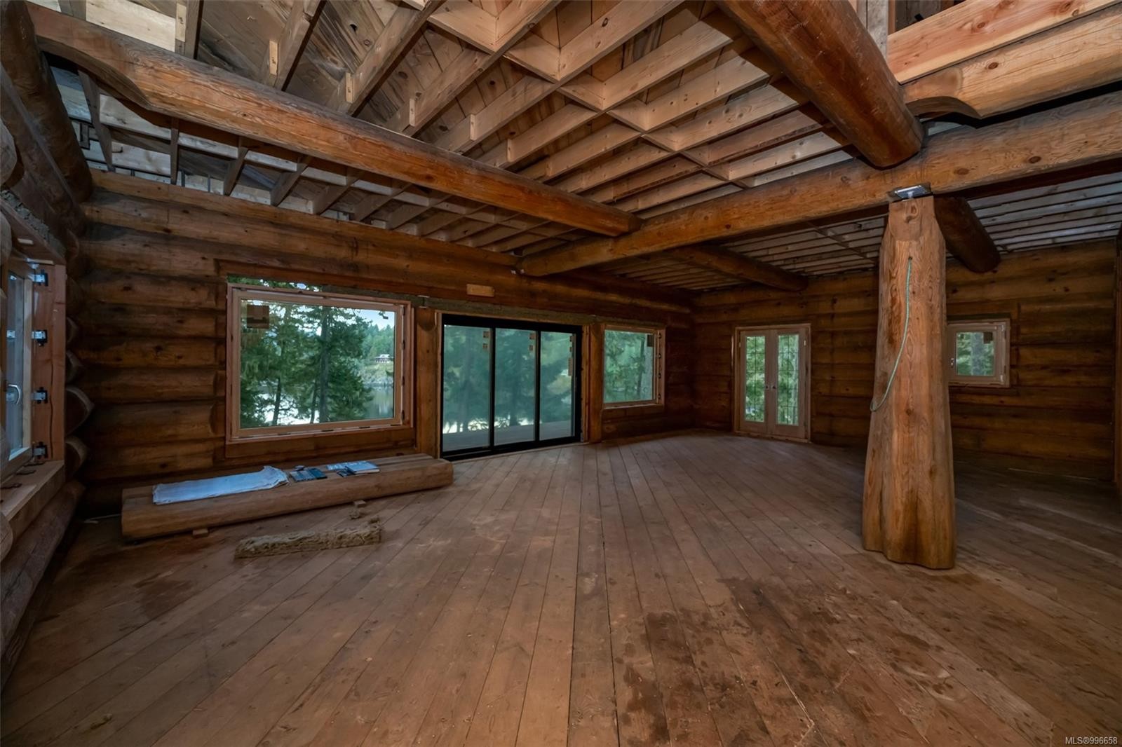 998 Gillespie Rd, Sooke, BC