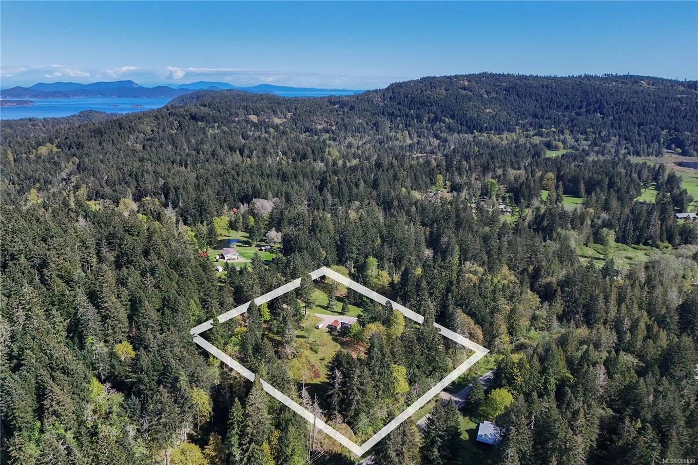 1279 Fulford-Ganges Rd, Salt Spring, BC