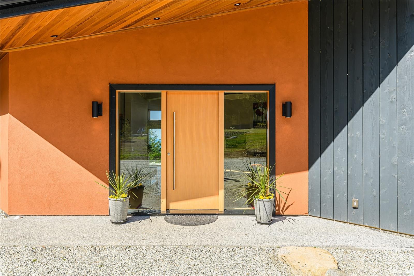 153 Southern Way, Salt Spring, BC