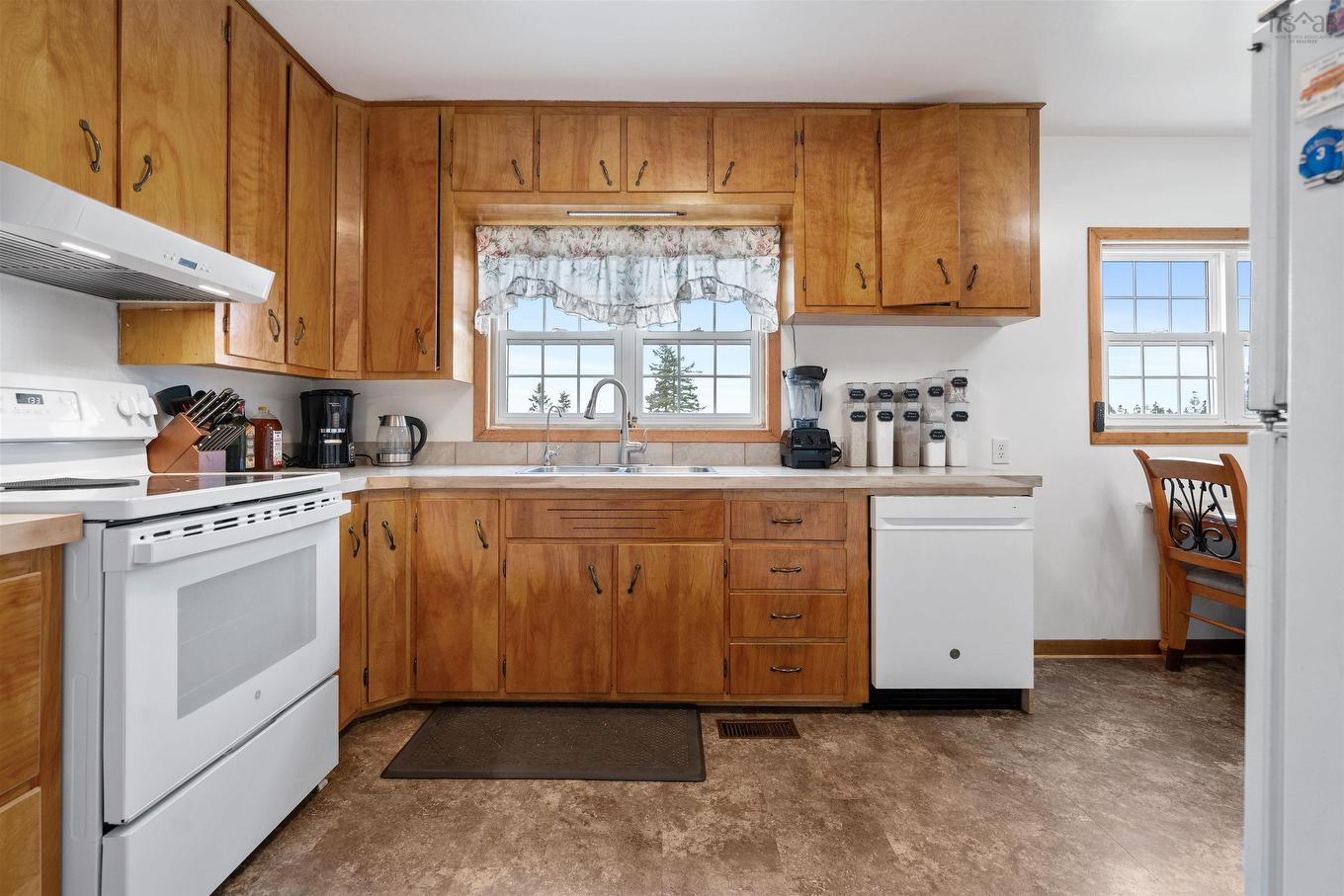 684 St Marys Road, Chaplin, NS