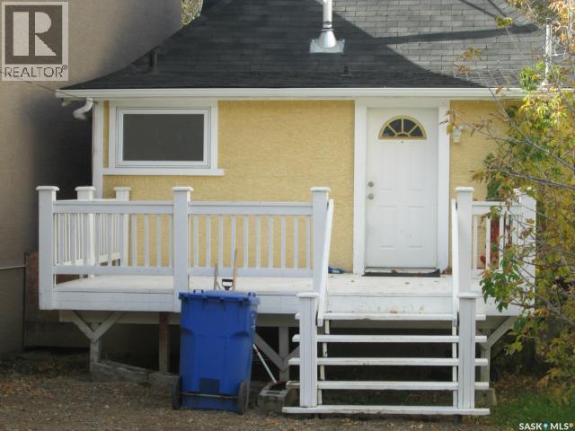 1937 Halifax Street, Regina, SK - Outdoor