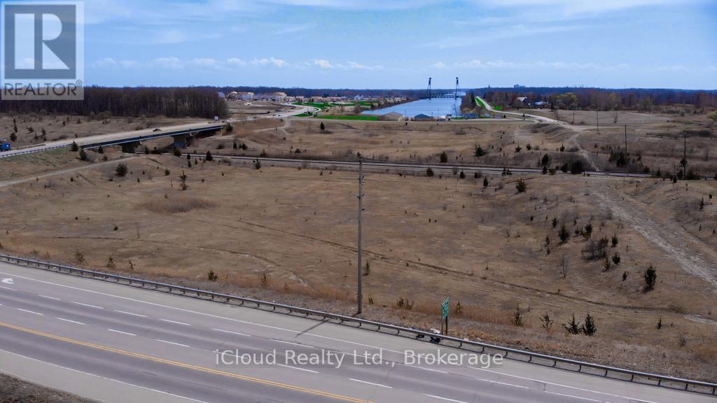 Hwy 58 A & Canal Bank - 236 Crafters Crescent, Welland, ON