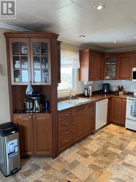 1 Jeans Lane, Change Islands, NL - Indoor Photo Showing Kitchen
