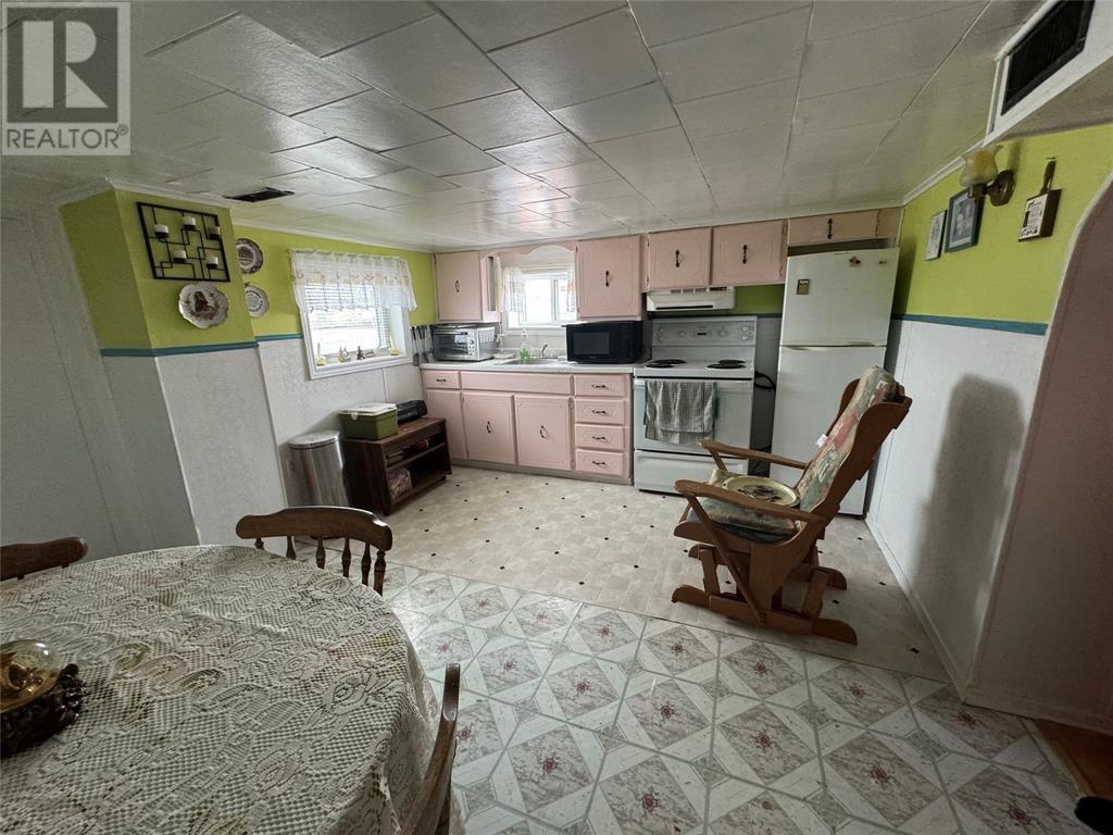 1 Jeans Lane, Change Islands, NL - Indoor Photo Showing Kitchen