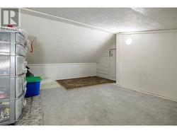 Loft area for storage or kids to play -