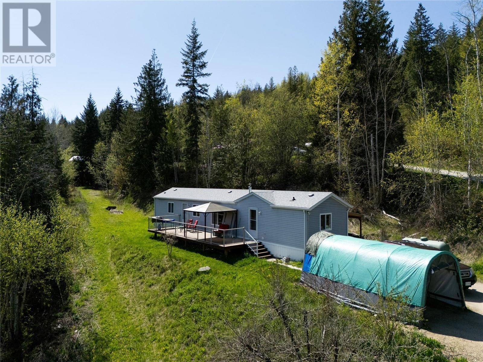 6740 Highway 97A Highway, Grindrod, BC - Outdoor