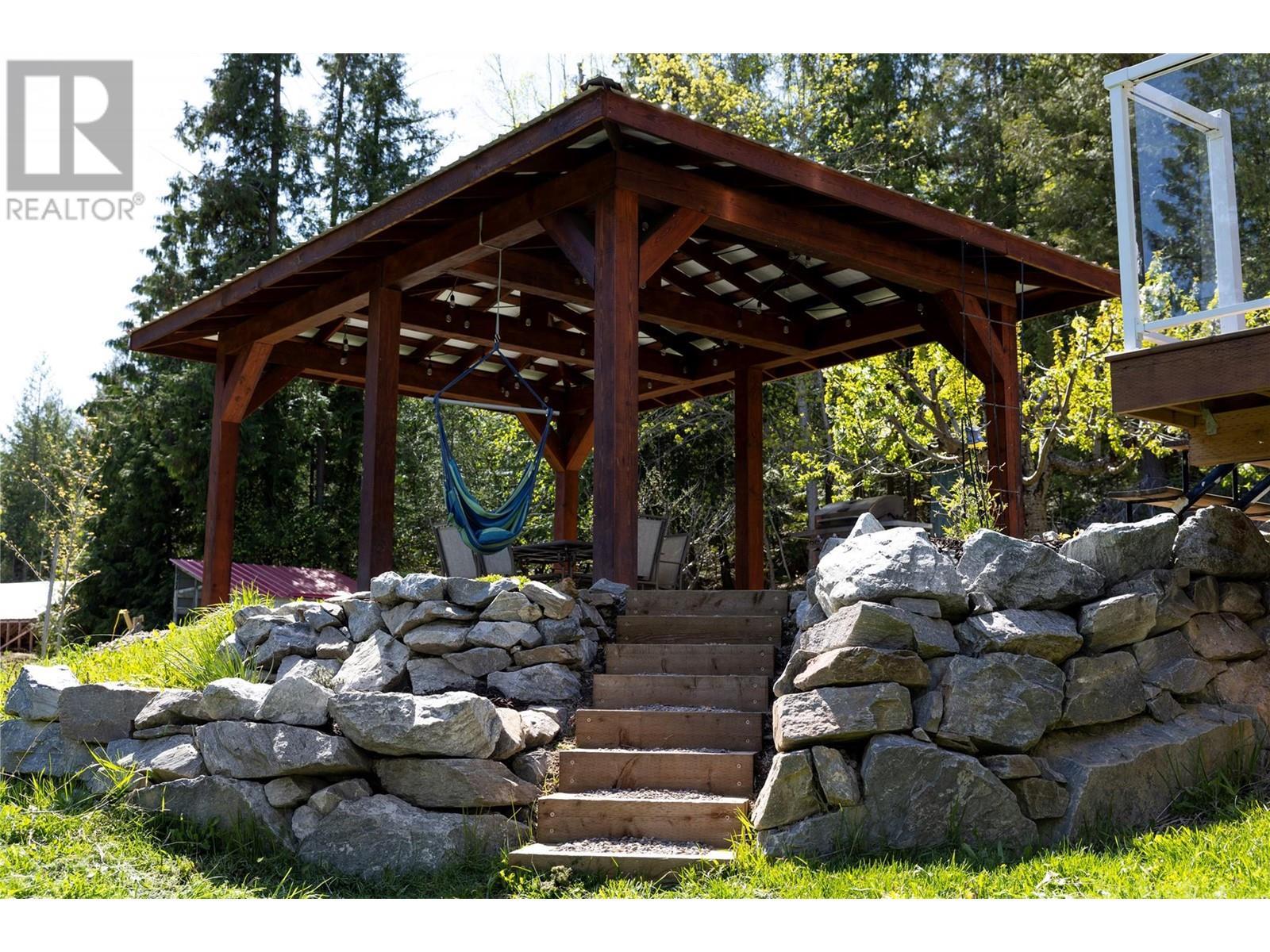 6740 Highway 97A Highway, Grindrod, BC - Outdoor