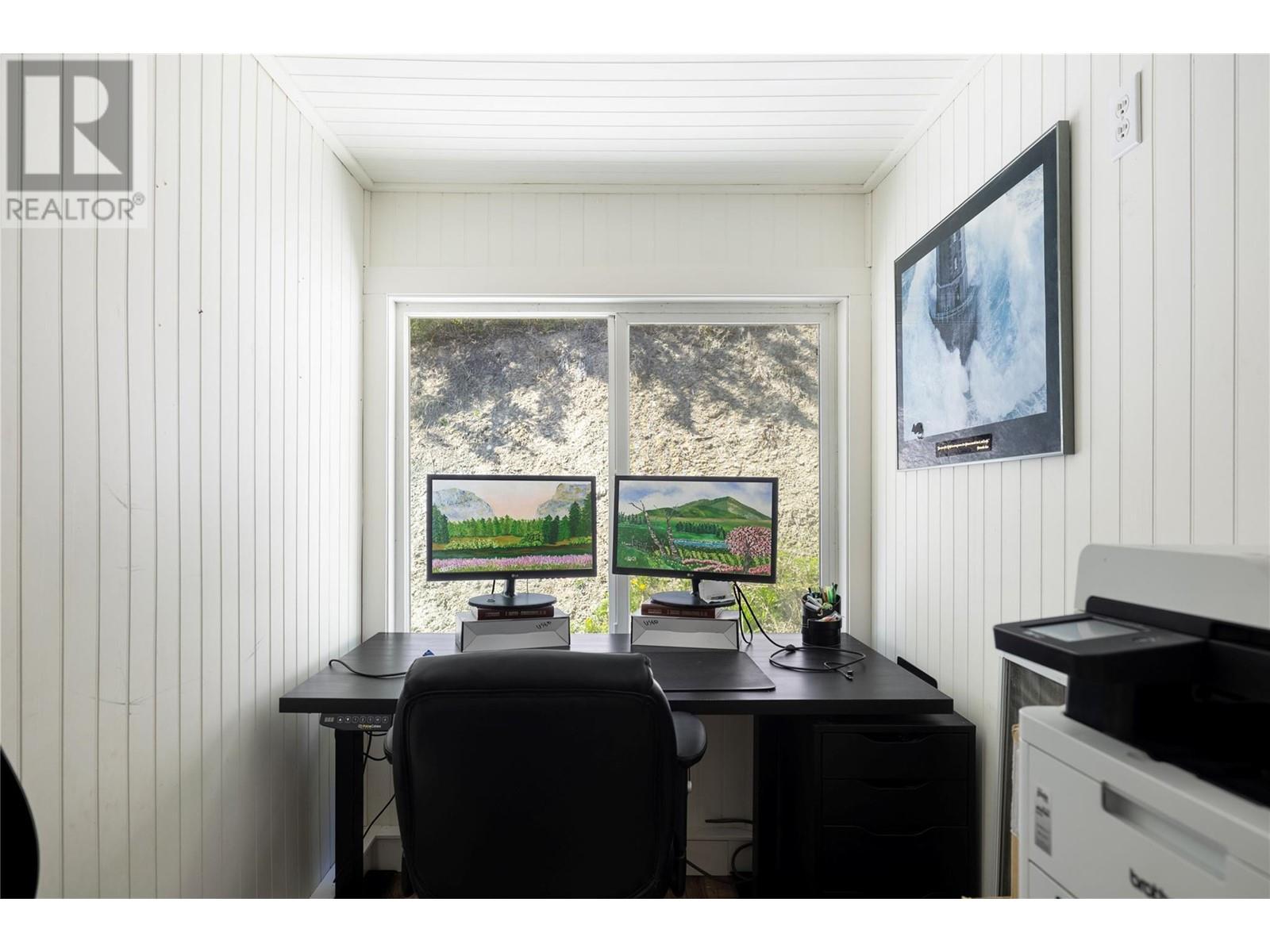 6740 Highway 97A Highway, Grindrod, BC - Indoor Photo Showing Office