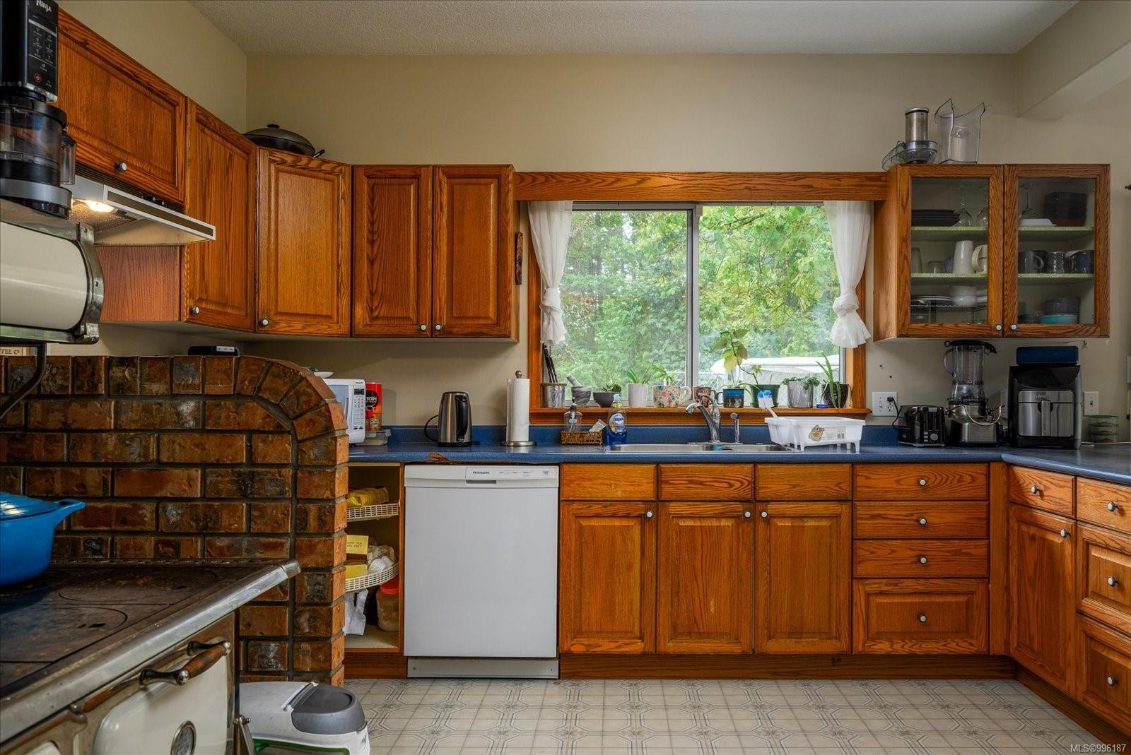 2453 East Wellington Rd, Nanaimo, BC