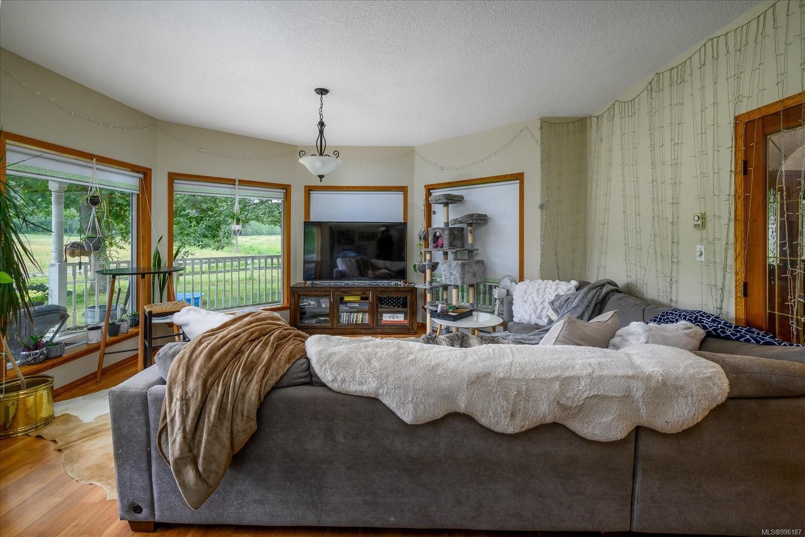 2453 East Wellington Rd, Nanaimo, BC