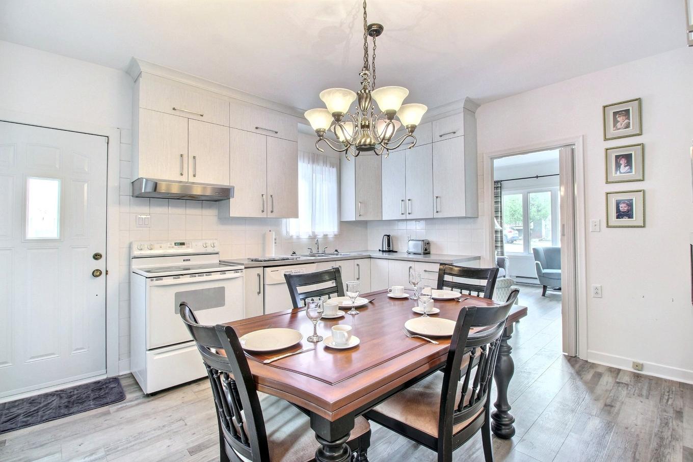 Kitchen - 158 Rue Perreault O., Rouyn-Noranda, QC - Indoor Photo Showing Dining Room