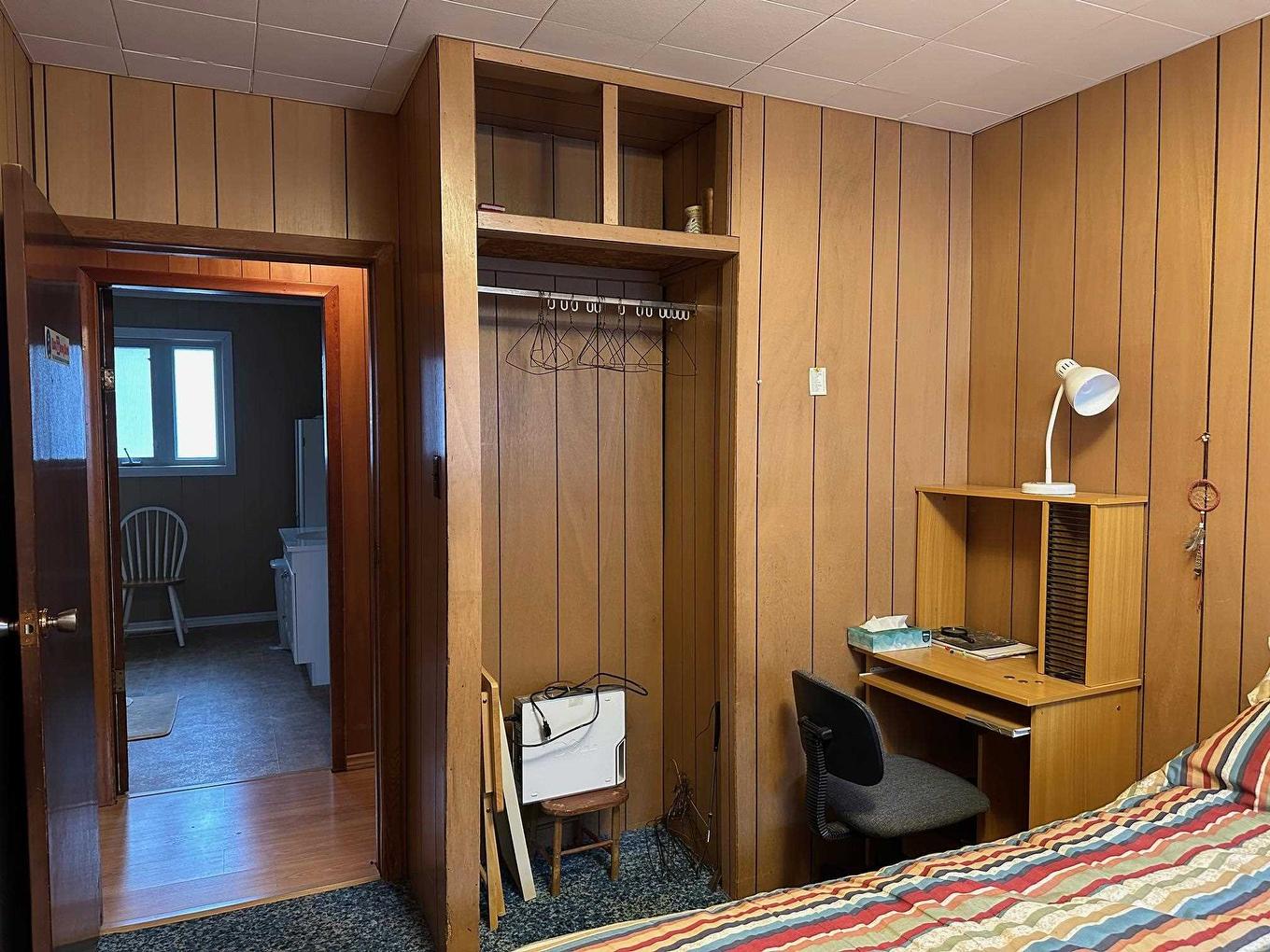 105 Columbia Street, Schreiber, ON - Indoor