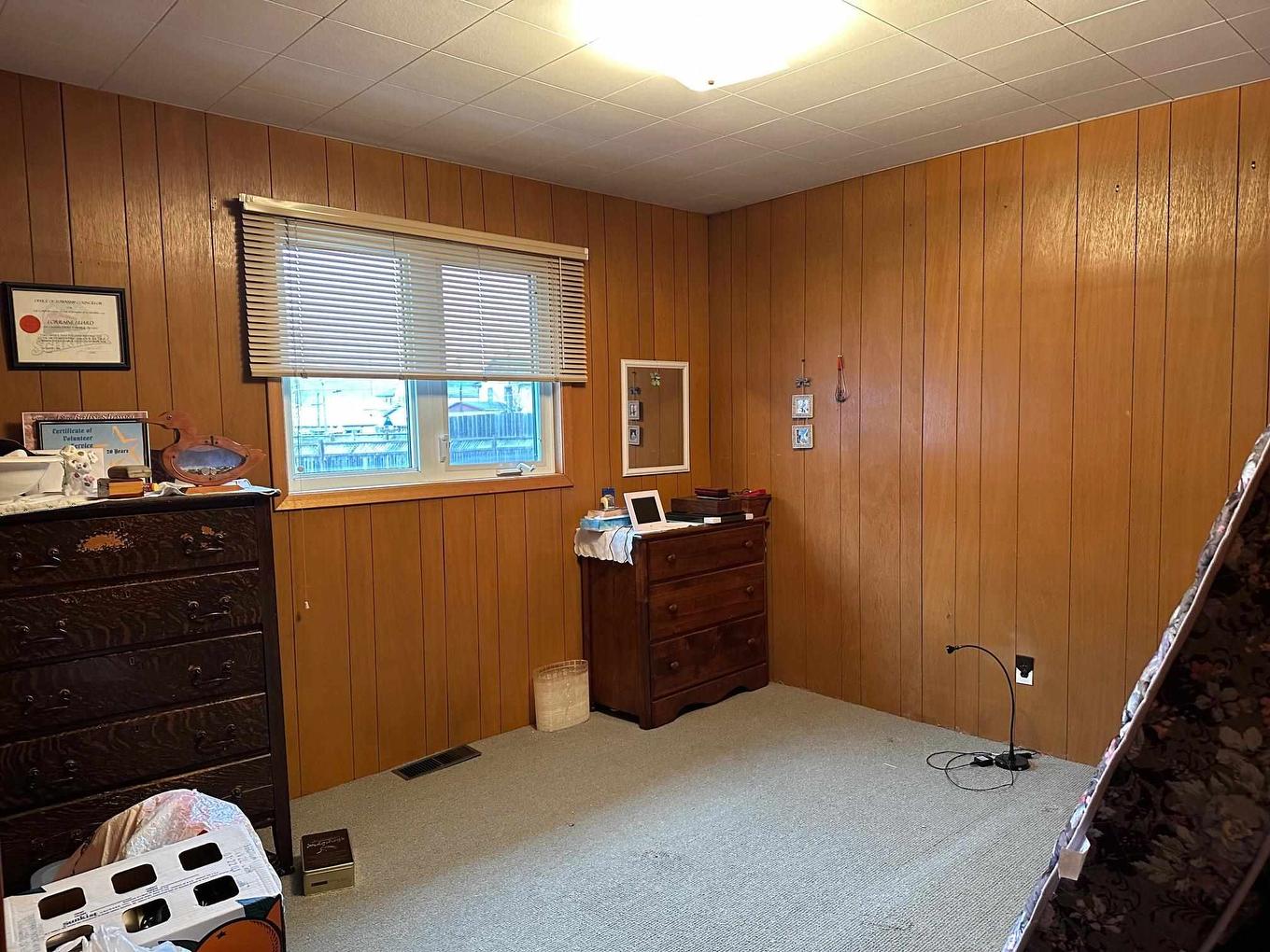 105 Columbia Street, Schreiber, ON - Indoor