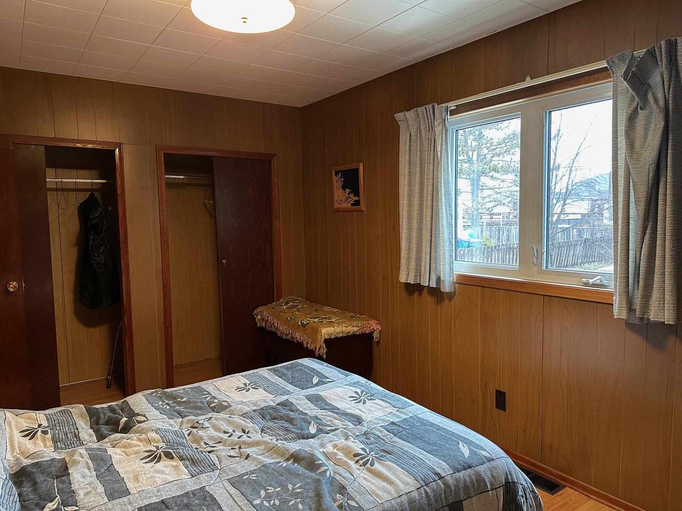 105 Columbia Street, Schreiber, ON - Indoor Photo Showing Bedroom