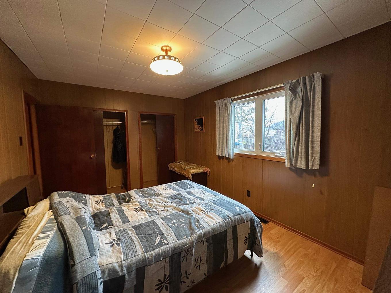 105 Columbia Street, Schreiber, ON - Indoor Photo Showing Bedroom