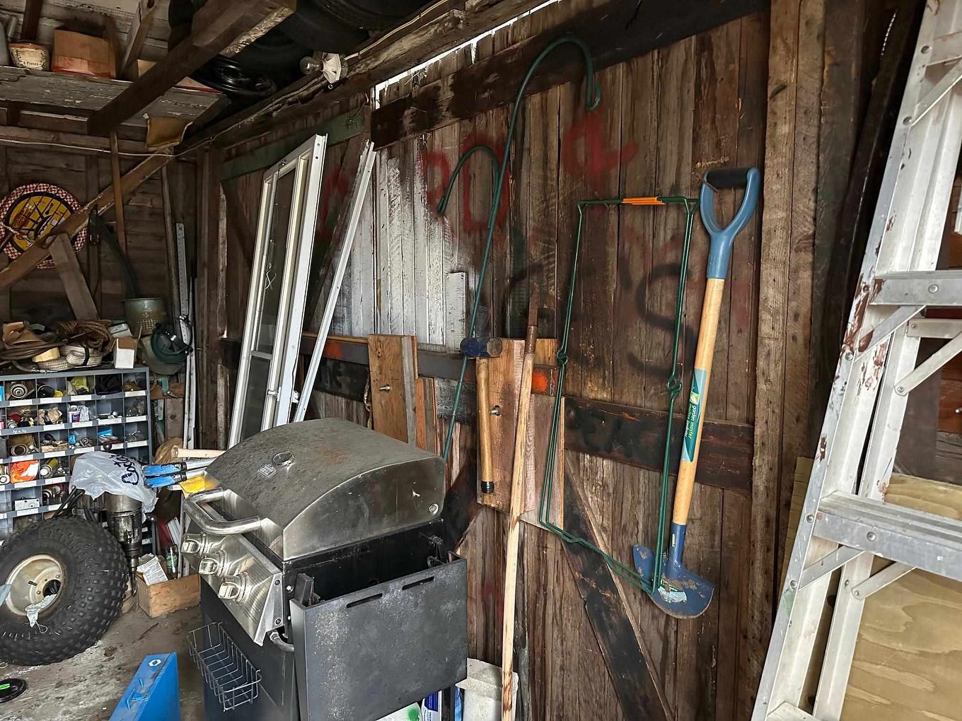 105 Columbia Street, Schreiber, ON - Indoor