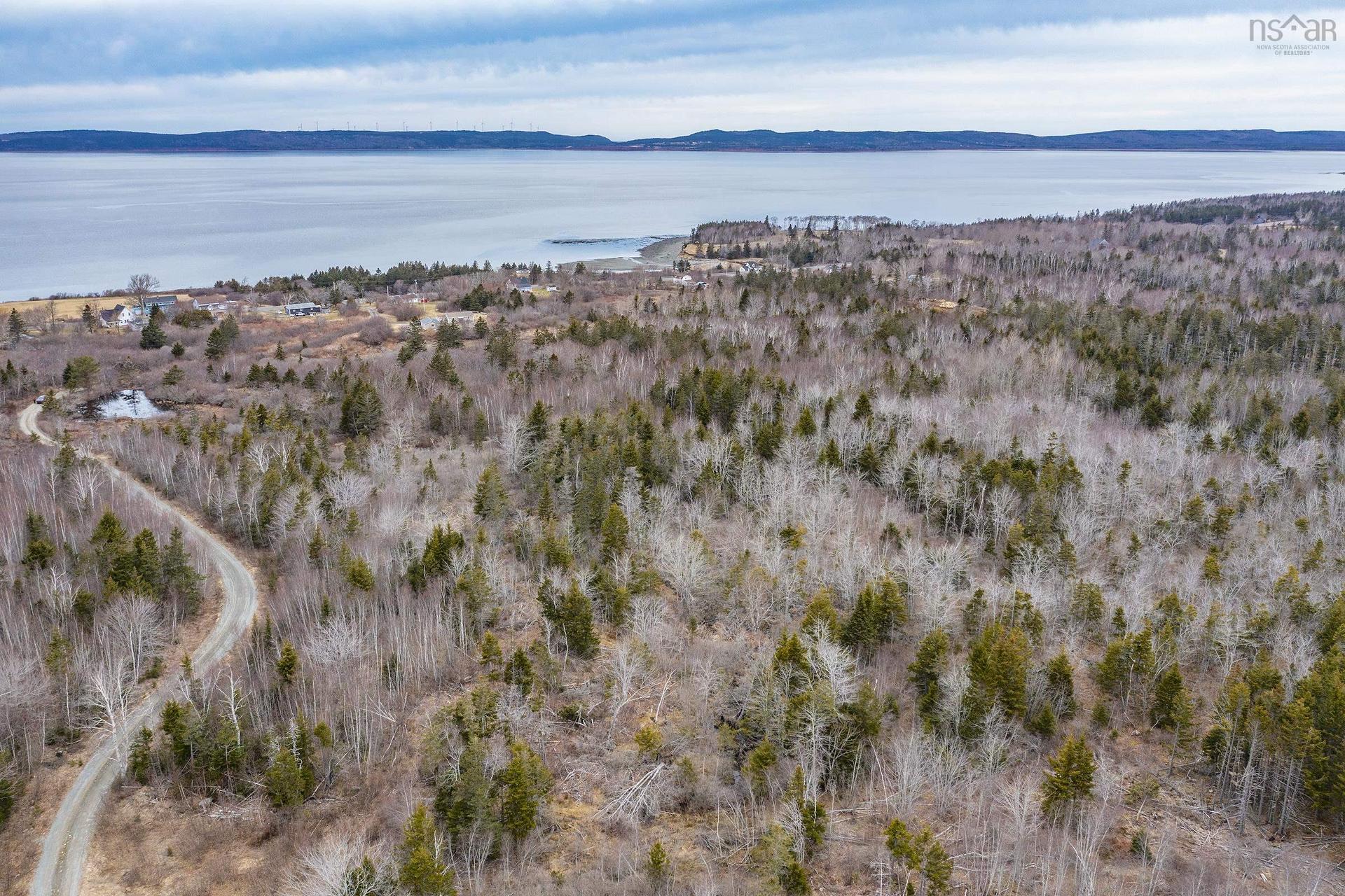 Highway 101, Plympton, NS
