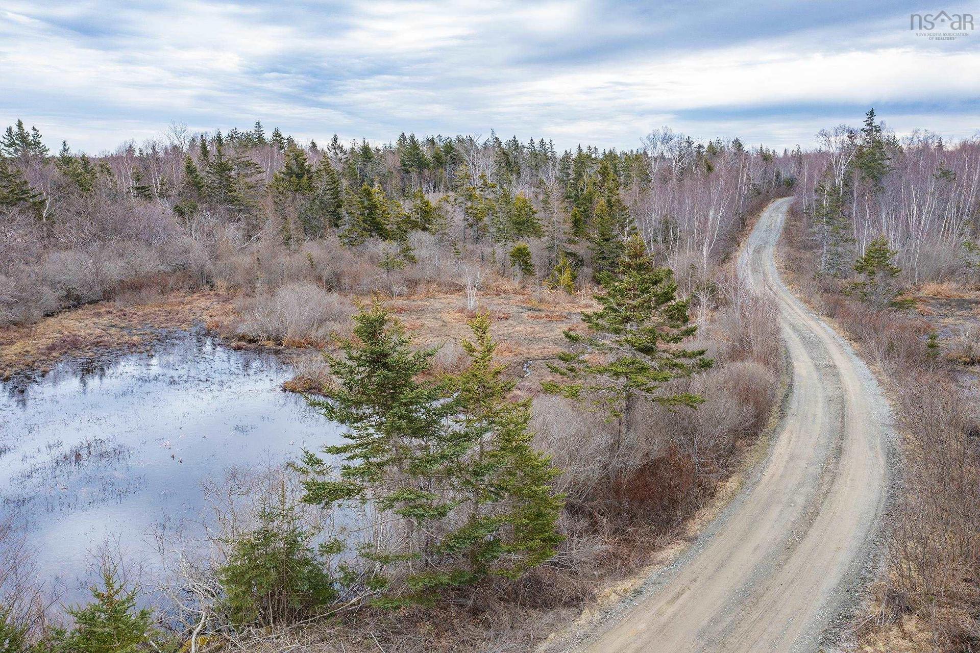 Highway 101, Plympton, NS
