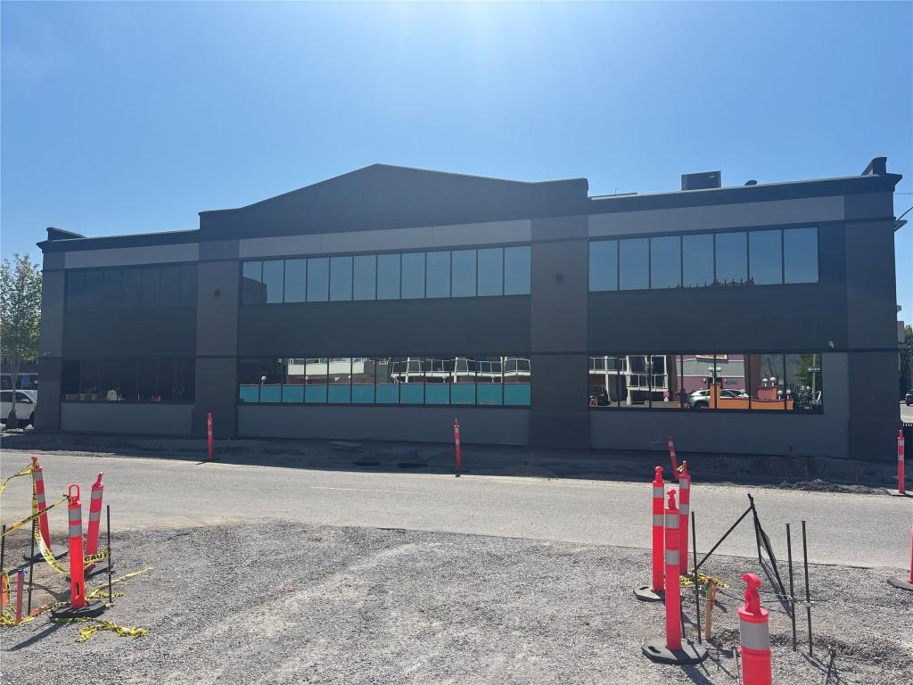 1635 Abbott Street, Kelowna, BC